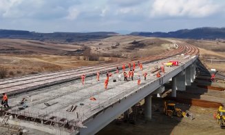 Imagini noi de pe A3: S-a "dezghețat" un lot de lângă Cluj. UMB a reînceput lucrul în forță
