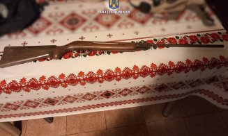 Dosar penal pentru un tânăr de 22 de ani din Cluj, după ce poliția i-a găsit o armă și 500 de alice în casă