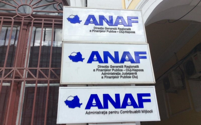 Atenție la țepele telefonice. Cum se dau escrocii drept angajați ANAF