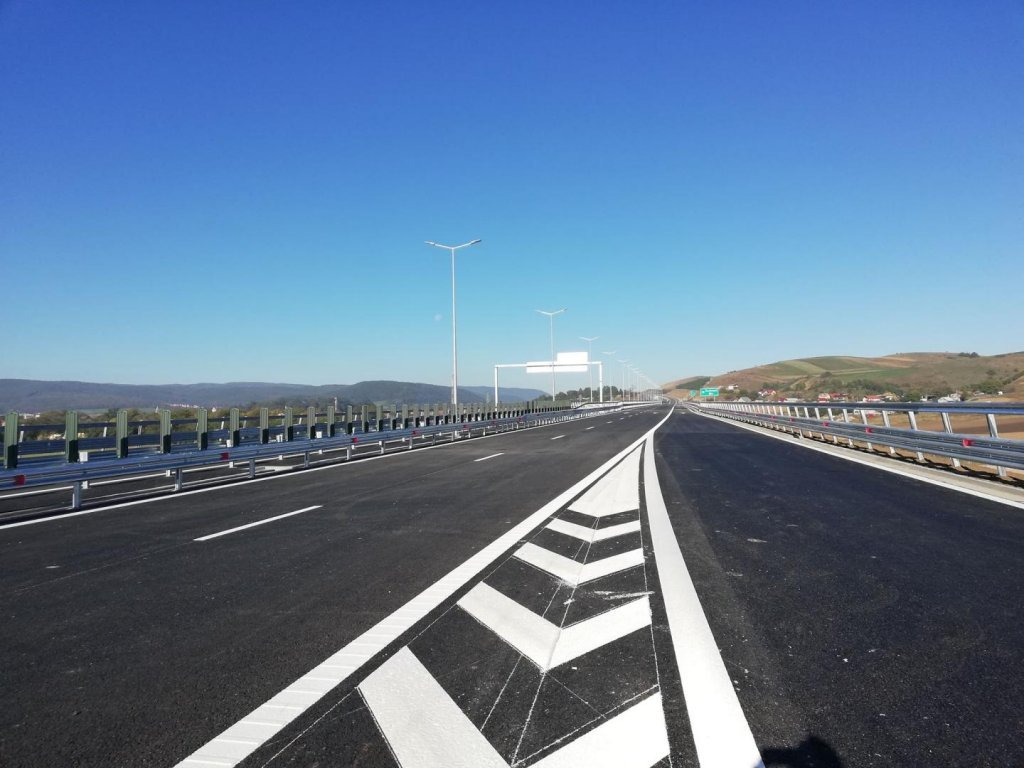 Prindem viteză? 250 de km de autostrăzi şi drumuri expres pe an. Grindeanu: "Să menţinem acest ritm. Finanţare există, nu avem probleme"