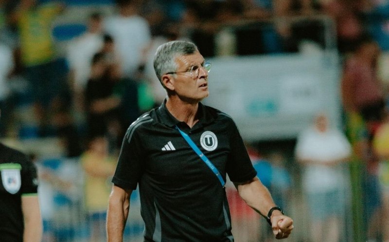 Ioan Ovidiu Sabău și-a prelungit contractul cu Universitatea Cluj. Până când îi va antrena pe „studenți”