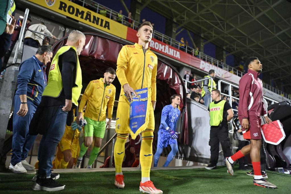 Continuă discuțiile despre neconvocarea lui Munteanu la echipa națională: "Vom vedea dacă e bine sau nu ce s-a întâmplat"