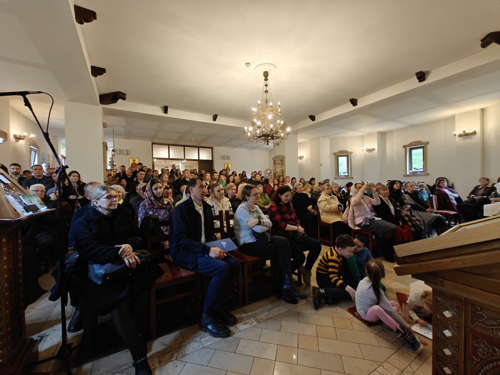 Invitați speciali la Liturghia de duminică de la Biserica "Sfântul Mare Mucenic Mina" din Cluj-Napoca