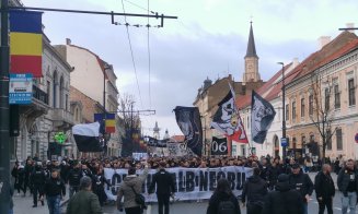 Pregătire pentru Derby. Fanii Universității se "încălzesc" pentru meciul cu CFR în centrul orașului