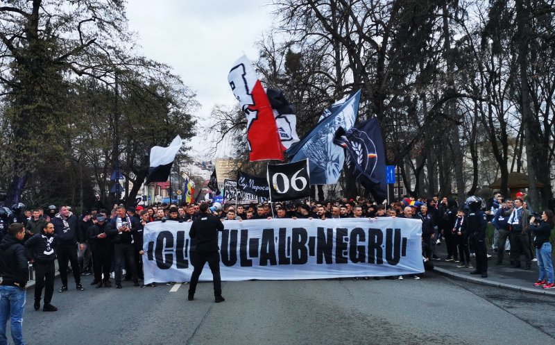 Pregătire pentru Derby. Fanii Universității se "încălzesc" pentru meciul cu CFR în centrul orașului