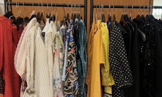 Clujenii, invitați la shopping sustenabil. Peste 1.000 de haine, cu prețuri ce pornesc de la 15 lei, cu componentă umanitară