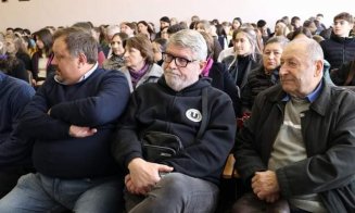 Fiul lui Remus Câmpeanu, legenda Universității Cluj, spune STOP MANIPULĂRII: "La U au jucat mulți jucători unguri foarte respectați de-a lungul vremii"