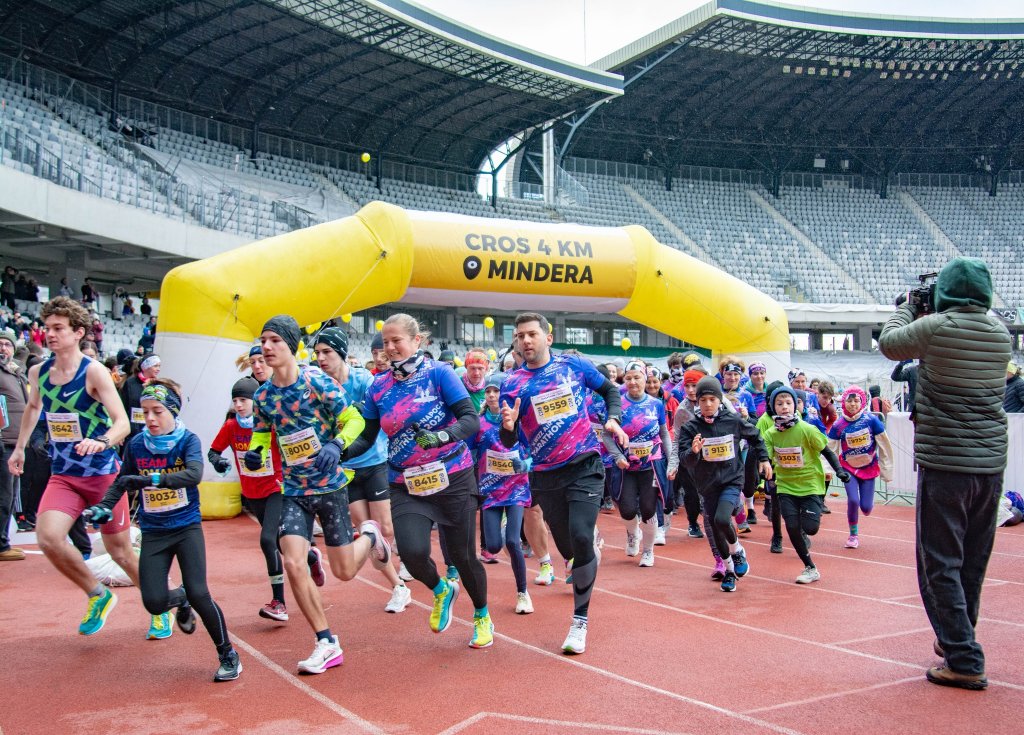 Mii de oameni au alergat la -1 grad la Maratonul Internațional de la Cluj-Napoca