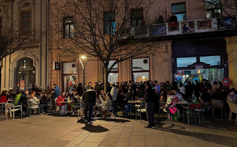 Concurență pentru Sisters, Insomnia, Da Pino. Noi terase pe Universității. Cât costă închirierea domeniului public
