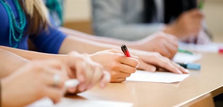 Noi examene pentru limba engleză și germană pe lista celor care pot fi echivalate la Bacalaureat