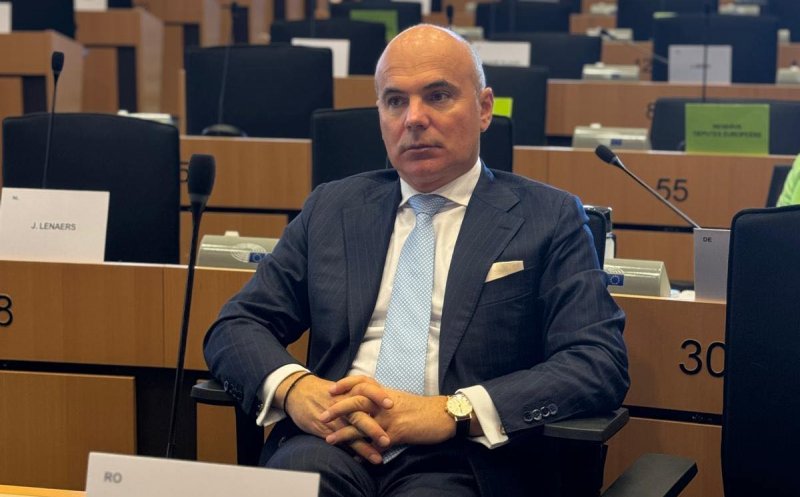 Rareș Bogdan, despre strategia europeană antidrog: „Nu ne putem ține copiii în case, nu-i putem filma 24/7”
