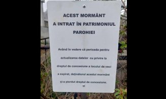 Cum pierzi un loc de veci în Cluj-Napoca / Anunţ înfipt pe un mormânt din Mănăştur
