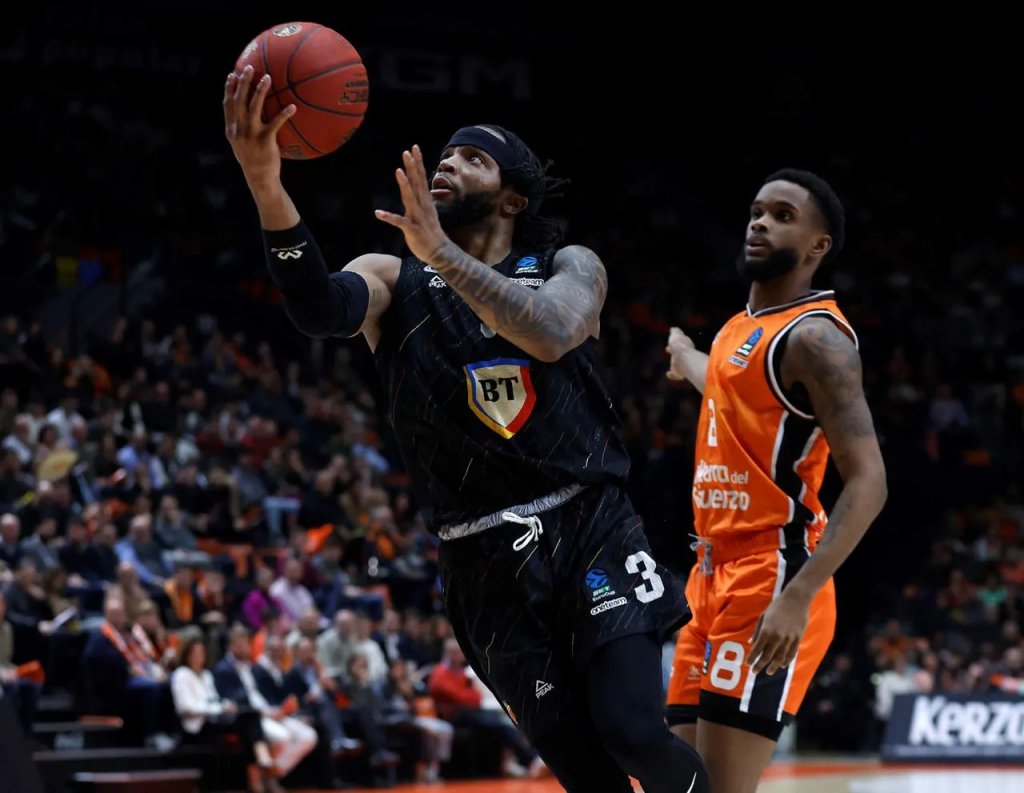 Conlcuzii la final de EuroCup. Cum au trăit jucătorii și staff-ul de la U-BT aventura din sezonul 2024-2025