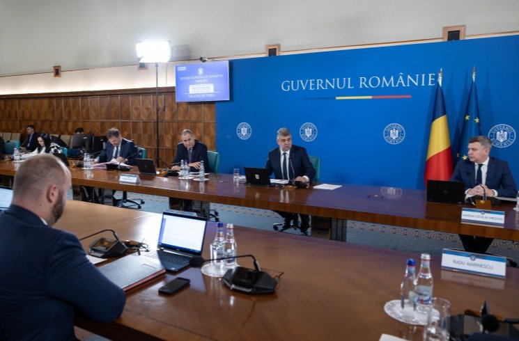 Lege promulgată. Ce au voie și ce nu au voie să primească demnitarii