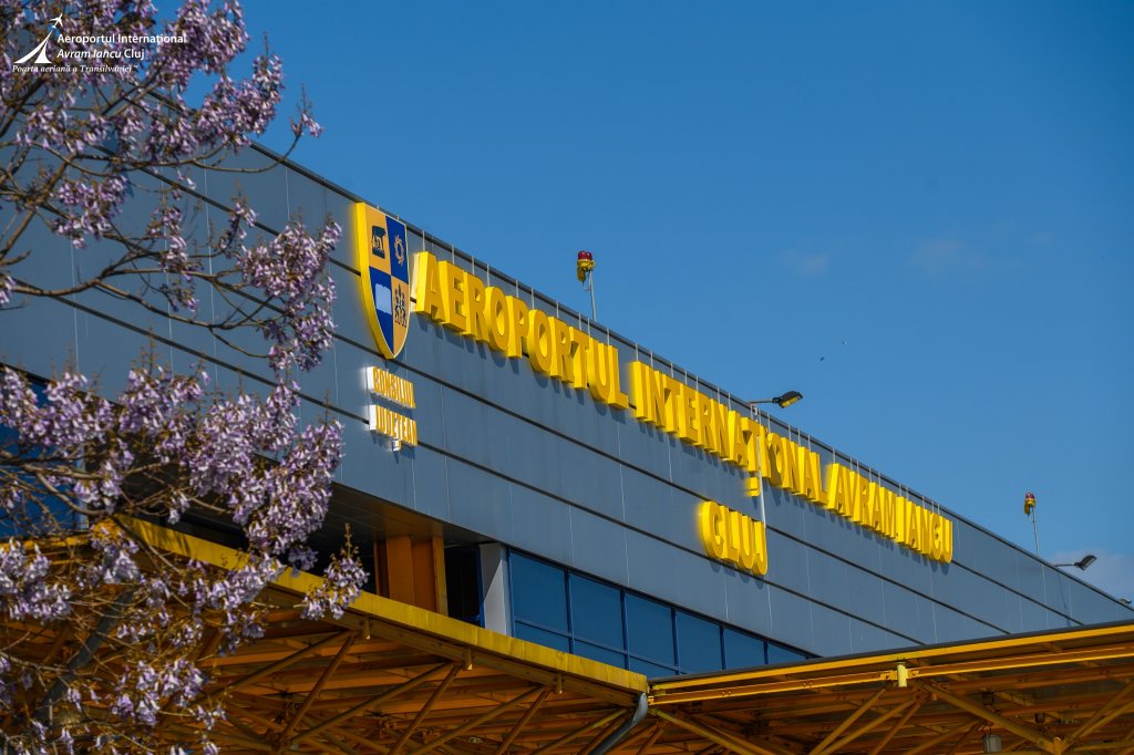 Aeroportul Cluj, în topul preferințelor pentru românii care se întorc acasă de Paște. Cât costă biletele de avion pentru vacanța de sărbători