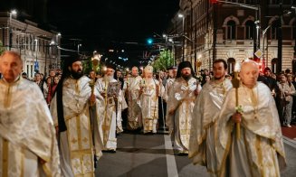 Mii de credincioși au participat la slujba de Înviere de la Catedrala Mitropolitană din Cluj-Napoca