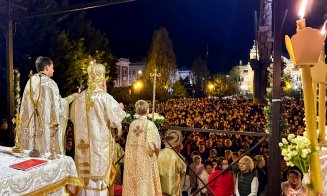 Mii de credincioși au participat la slujba de Înviere de la Catedrala Mitropolitană din Cluj-Napoca