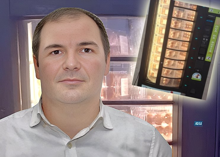 Automat de ouă la 1 leu bucata: Idee de business a unui român revenit din Diaspora / ”M-am născut la țară și iubesc animalele și pământul”