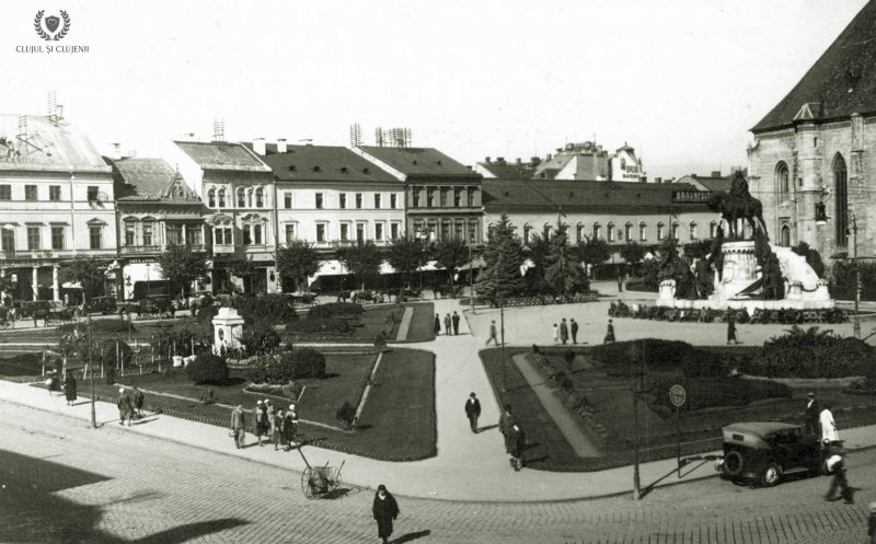 Piața Unirii, în anii 1930