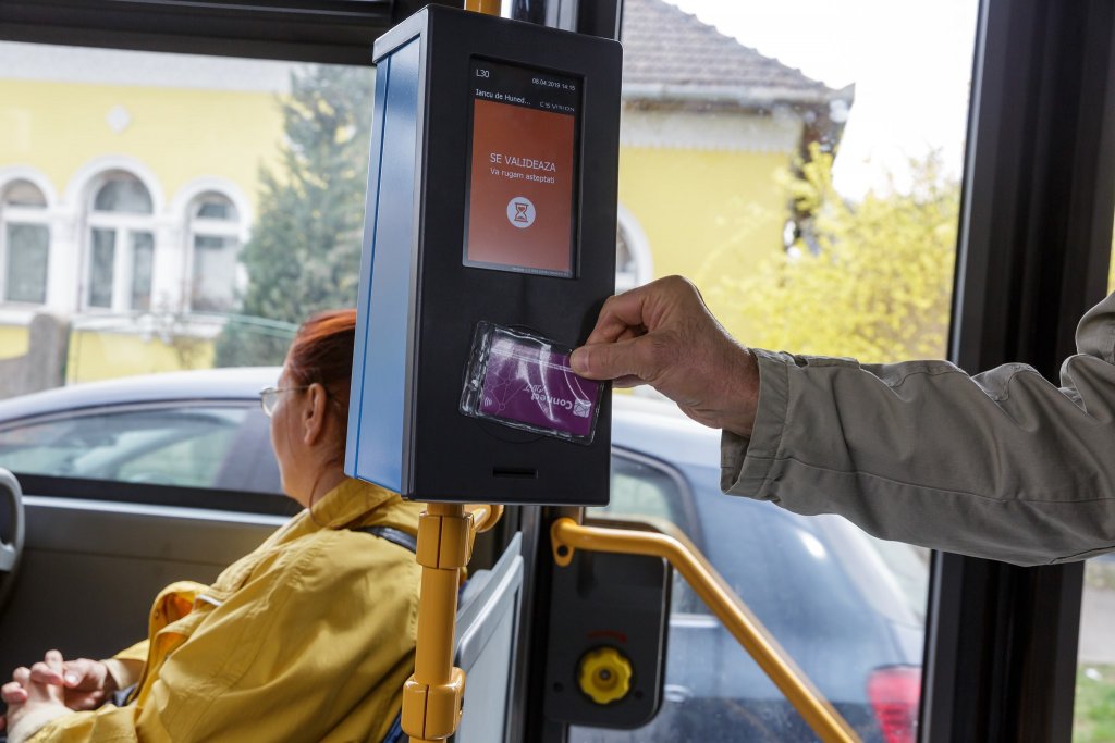 Prețuri noi la transportul în comun pentru două localități din Cluj. Cât vor costa biletele și abonamentele
