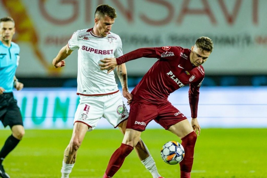 Varga a crescut prețul, dar Louis Munteanu nu se gândește la transfer: "Sunt focusat pe ce avem de făcut"