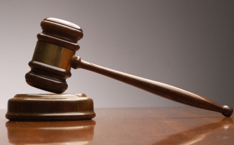 Controversele din jurul sentinței Curții de Apel Ploiești. Instanțele, asaltate de acțiuni pentru anularea hotărârii CCR