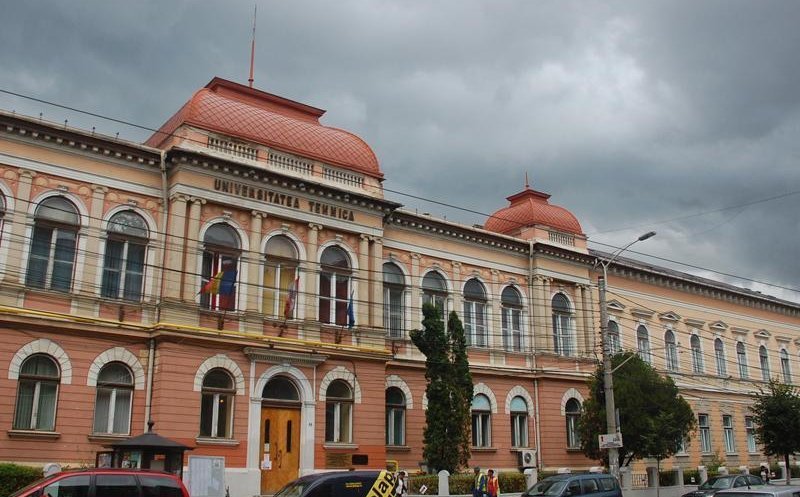 Vrei să fii student la Universitatea Tehnică din Cluj-Napoca? Începe cu un pas important: Simulare adimitere UTCN 2025