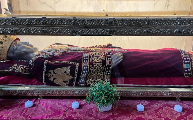 Moaştele Sfintei Împărătese Elena ajung în România. Mănăstirea în care vor fi așezate