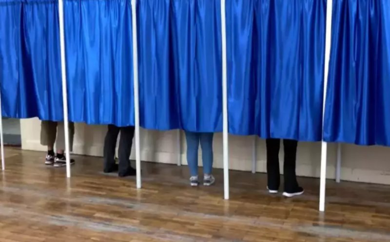 Prezență record la urne în diaspora! Peste 200.000 de români au votat deja la secţiile din afara ţării