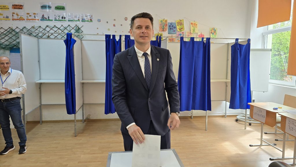 Mircea Abrudean, la urne: ''Suntem puși în fața alegerii între bine și rău, între trecut și viitor''