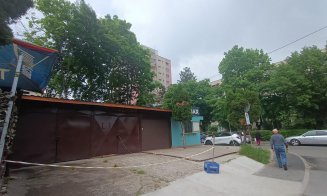 Garaje cu panouri solare în Mănăştur! O redută a garajelor de cartier rezistă, deşi multe altele din acelaşi calup au fost demolate de câţiva ani