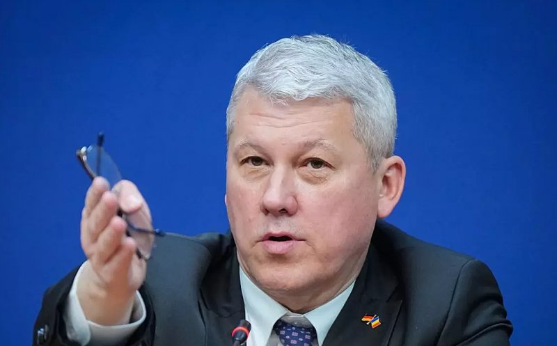 Liberalul Cătălin Predoiu, numit premier interimar