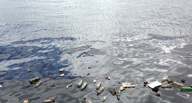 UBB Cluj lansează la Hidrocentrala Florești II "Plastic Pirates în România", un proiect de monitorizare a poluării cu plastic din râuri