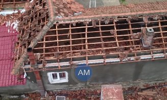 Sat distrus de grindină: 220 de locuințe arată ca după bombardamente