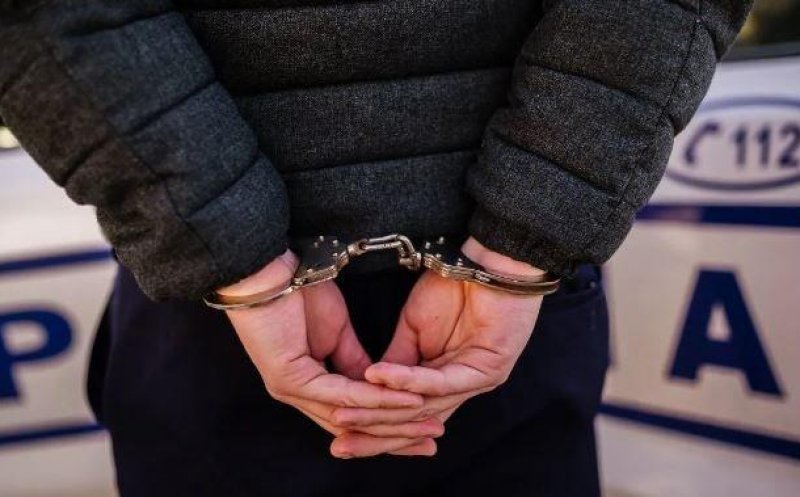 Clujean condamnat pentru act sexual cu un minor, adus în țară din Italia. Cât timp va sta după gratii