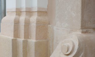 O fostă clădire dărăpănată din judeţul Cluj, transformată în "bijuterie". Ce utilitate vor avea spaţiile recent renovate