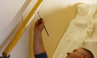 O fostă clădire dărăpănată din judeţul Cluj, transformată în "bijuterie". Ce utilitate vor avea spaţiile recent renovate