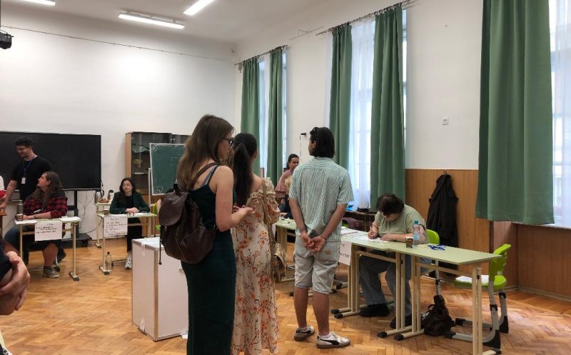 La Cluj, au început pregătirile pentru cel de-al doilea tur de scrutin al alegerilor prezidențiale