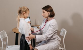 Care sunt cauzele migrenei abdominale. Află totul despre simptome și tratament
