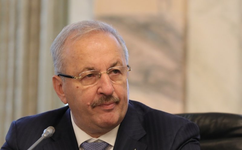 Vasile Dîncu crede că după aceste alegeri, PSD trebuie să decidă ce drum va urma: „calea opoziției sau pe cea a compromisurilor". „Este prima duminică de alegeri fără noi"