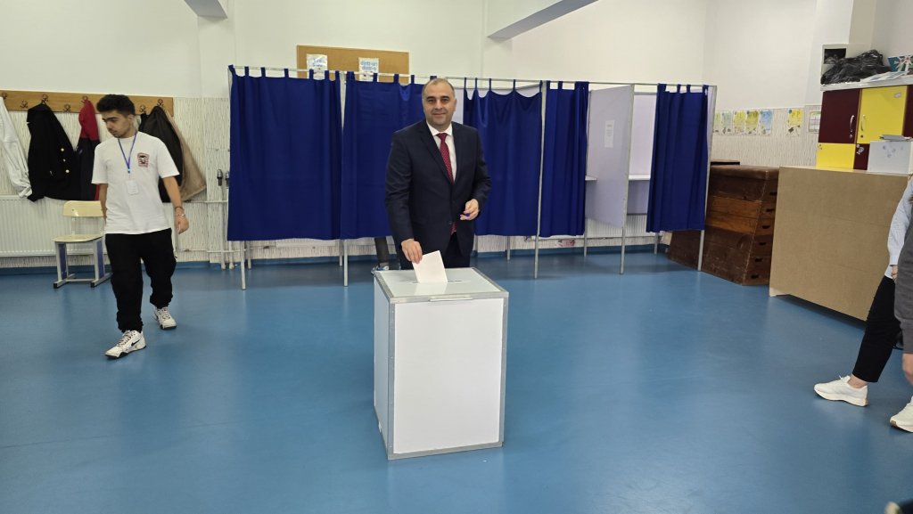 Viceprimarul Dan Tarcea, la ieșirea de la urne: ''Am votat calea europeană, pentru o Românie normală"