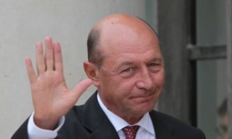 Traian Băsescu: „Suntem la răscruce de drumuri: VEST sau EST”