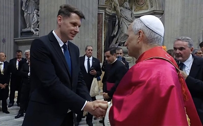 Mircea Abrudean s-a întâlnit cu Papa Leon al XIV-lea. Ce i-a transmis suveranului pontif