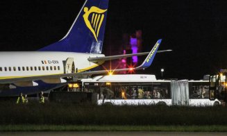 Un avion Ryanair a fost forțat să aterizeze de urgență în Germania. Mai mulți pasageri răniți, transportați la spital