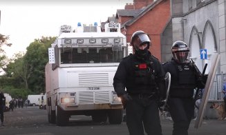 O tentativă de VIOL comisă de doi adolescenți români a declanşat IADUL rasial şi anti-imigraţie în Irlanda de Nord