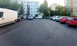 Asfaltul NOU-NOUŢ din Mănăştur, motiv de invidie pentru vecinii care au rămas cu gropile în bătătură / Unde se mai face chetă în cartier la bascule cu