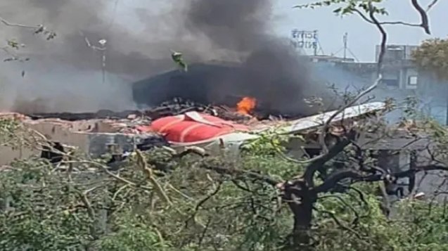 Accidentul de avion din India. MAE investighează dacă sunt și români implicați