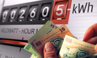 Câți bani s-ar putea primi pentru plata facturilor de curent și cine se încadrează. Schema de ajutor, în dezbatere publică