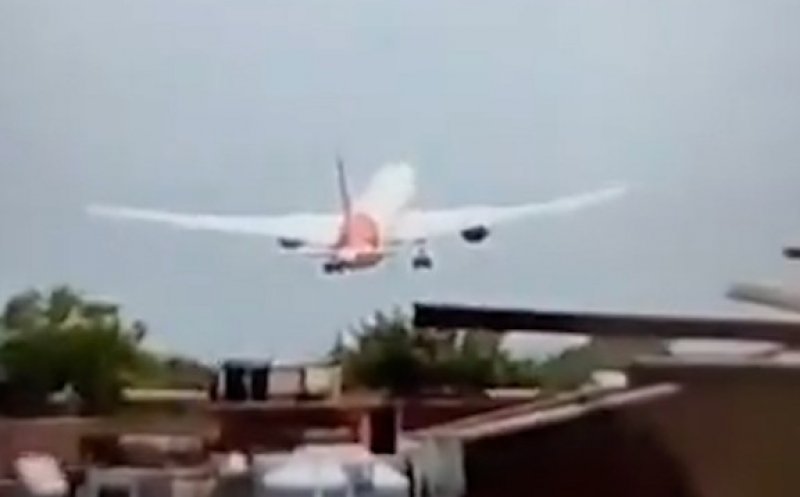 Salvată de trafic! O femeie a ajuns la aeroport cu câteva minute întârziere și a pierdut avionul care s-a prăbușit