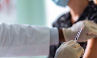 O companie producătoare de vaccin anti COVID-19 cumpără un concurente cu peste 1 miliard de dolari
